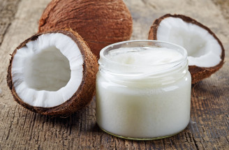 Hýčkajte sa ako Kleopatra: Je čas skúsiť peeling kokosovým mliekom!