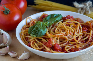 Zdravý recept: Paradajkovo-bazalková omáčka na cestoviny