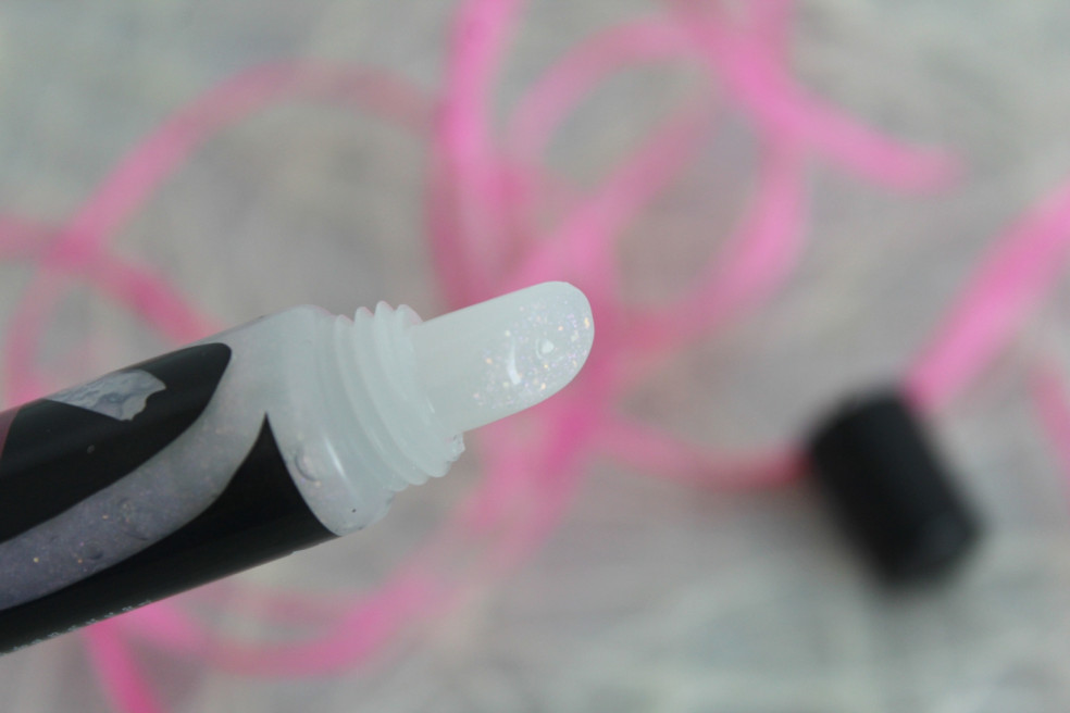 trblietavý lesk na pery The ONE Oriflame