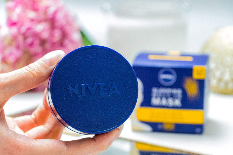 nivea nočná maska Q10 power