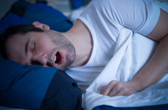 Spánkové apnoe: Ako ho poraziť s prírodnými prostriedkami?