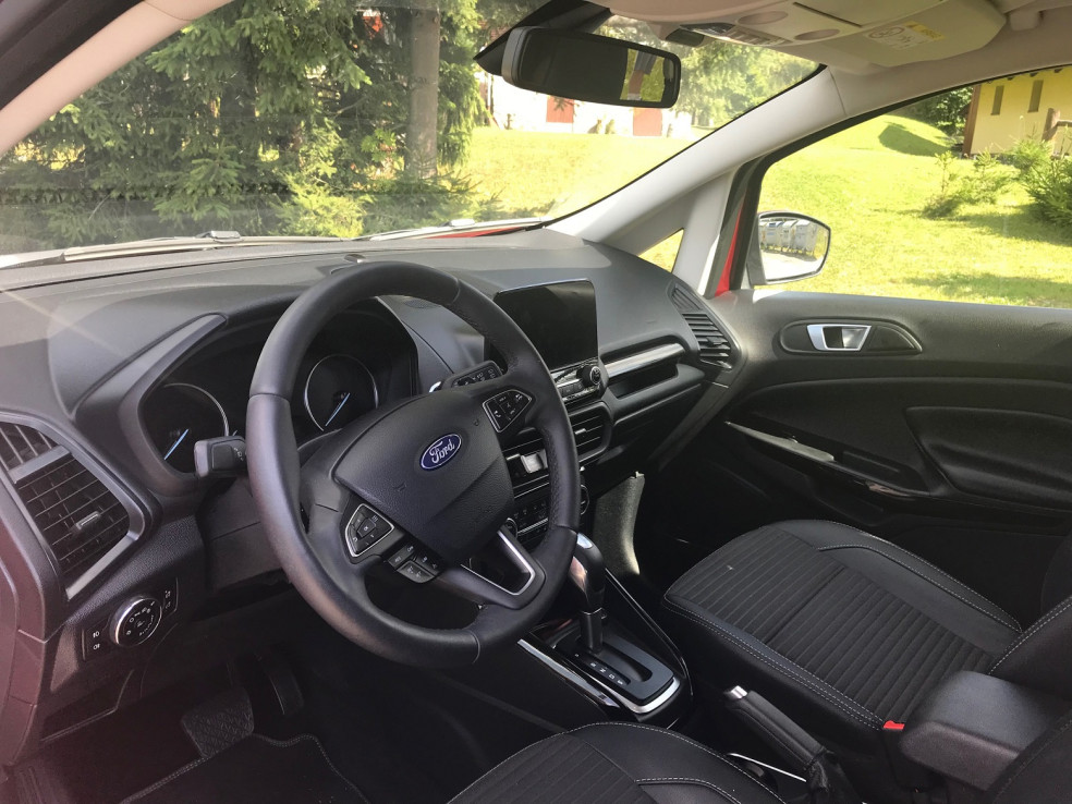 Ford ECOSPORT interiér
