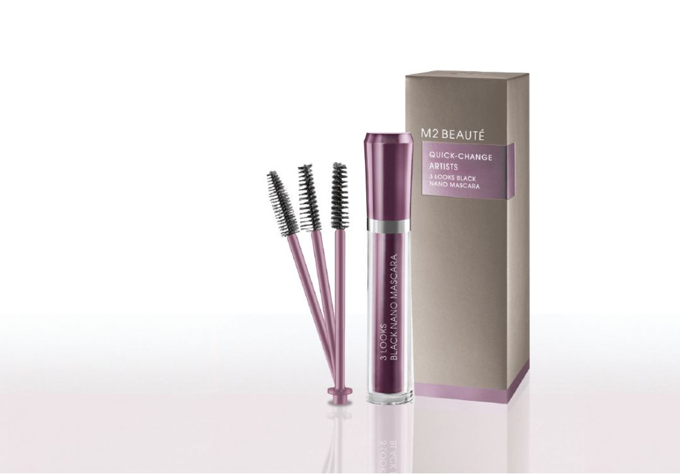 3 LOOKS BLACK NANO MASCARA