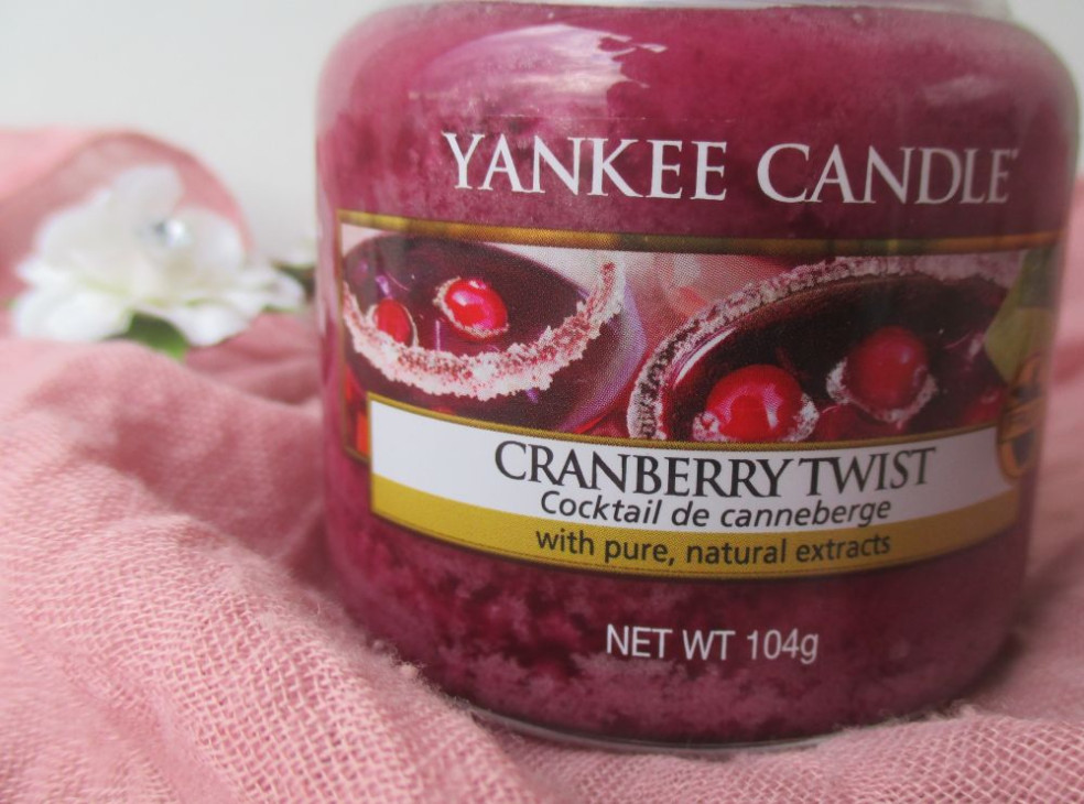 YANKEE CANDLE CRANBERRY TWIST