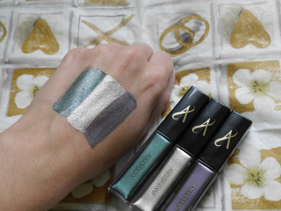 Očné tiene ARTISTRY™ Luxe Metallic Trio