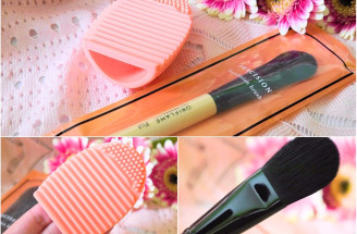 TEST: Oriflame štetec na krycí krém a pomôcka na čistenie štetcov