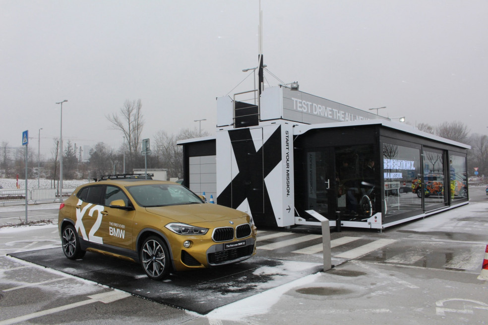 BMW X2