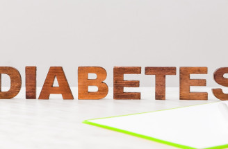 Diabetes insipidus nesúvisí s vysokou hladinou cukru. Má niečo spoločné s cukrovkou?