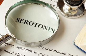Serotonínový syndróm môže byť život ohrozujúcim stavom. Kedy vzniká?