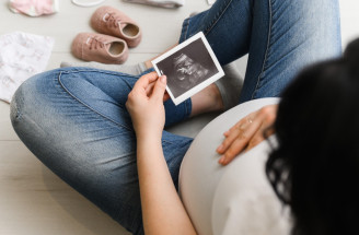 Tehotenstvo a pôrod podľa vedcov: Kedy je najlepší vek na dieťa?