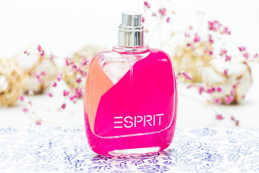 Esprit woman