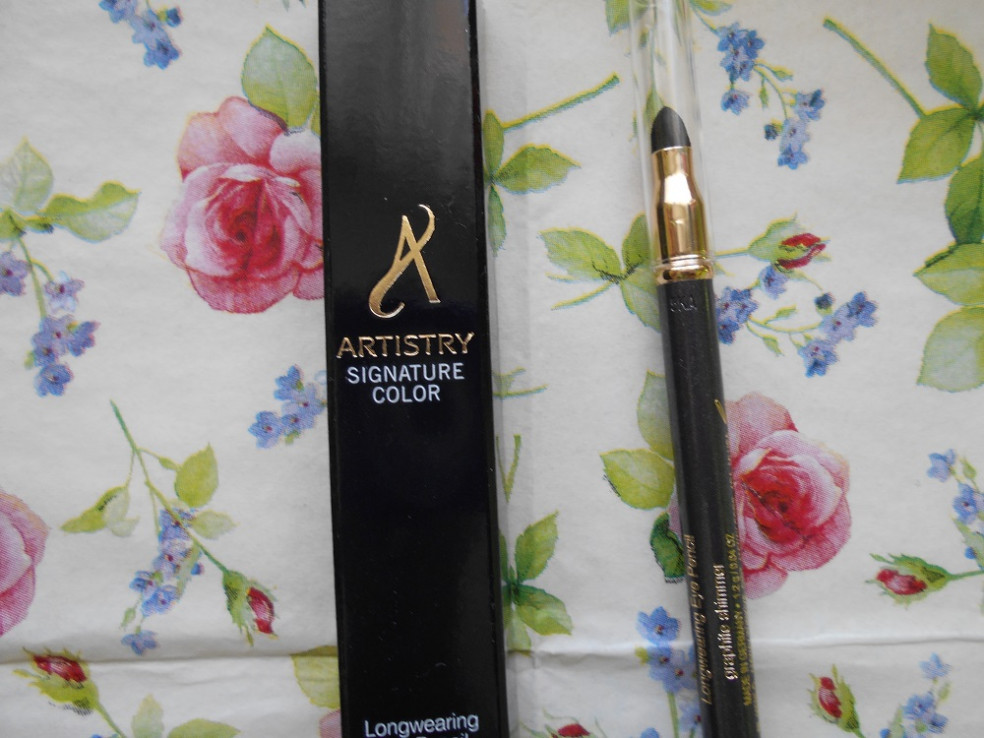 ARTISTRY SIGNATURE COLOR - Dlhotrvajúca ceruzka na oči