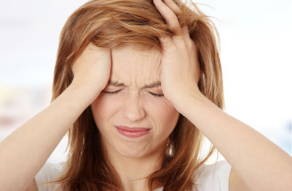 Bolesť hlavy: Osvedčené masážne cviky, ako sa jej rýchlo a účinne zbaviť
