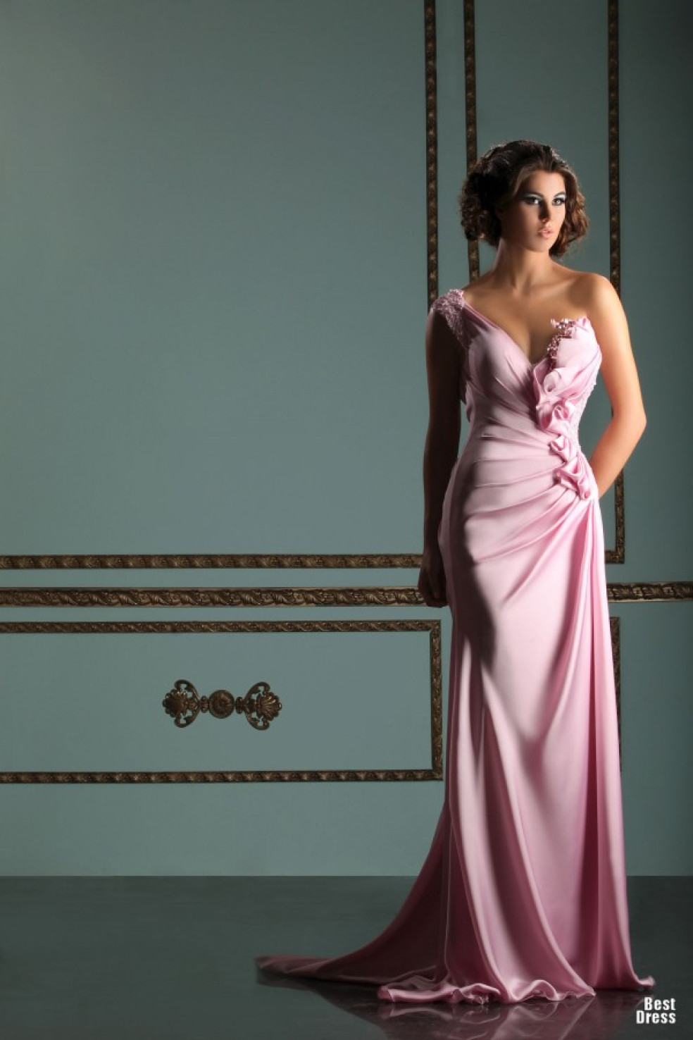 Luxusná kolekcia svadobných večerných šiat Mireille Dagher