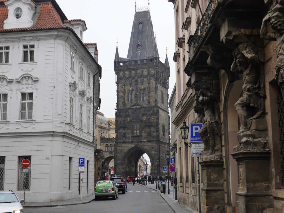 100 vežaté mesto menom Praha – metropola Českej republiky