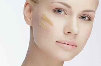 Čo pomôže, keď make-up v lete vašej pleti vadí?