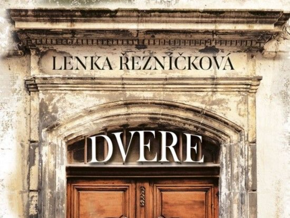 Dvere - Lenka Řezníčková