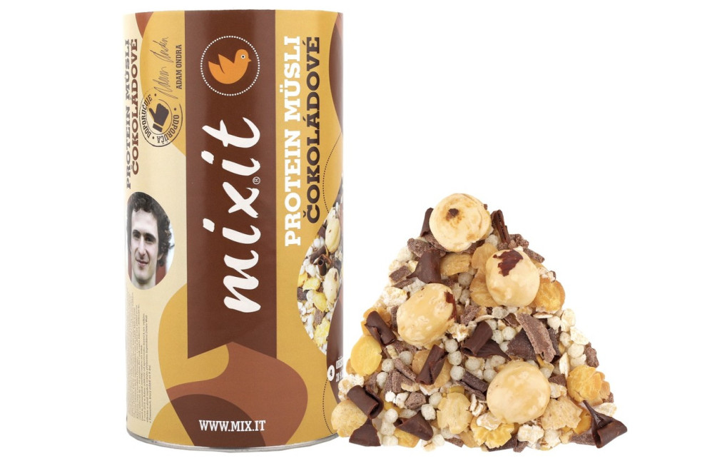 Proteínové müsli Adama Ondru s čokoládou