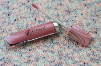 TEST: Dermacol - trblietavý lesk na pery
