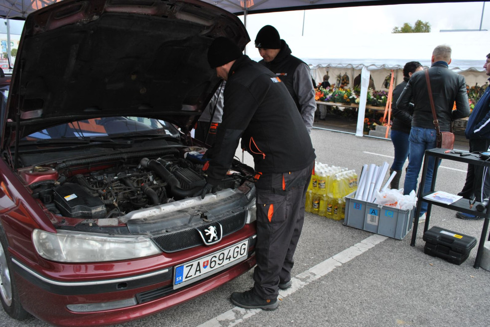 spoločnosť ProfiAuto akcie PitStop