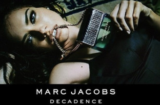 Marc Jasobs Decadence -  luxusná, zmyselná, drevitá vôňa