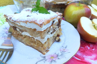 Recept na žemľovku s tvarohom a jablkami: Chutí ako od babičky!