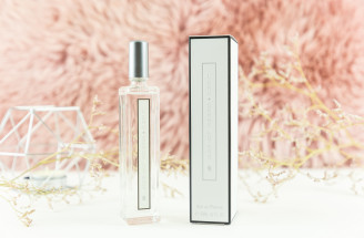 Serge Lutens L´Eau: Abstrakcia vyjadrená vôňou: “kvetinový kov”