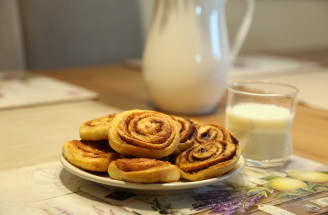 Recept na škoricové a kakaové slimáky ako od babky