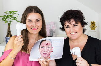 VIDEO: Čistenie pleti so sonickou kefkou na tvár Skinvigorate Sonic™ od Mary Kay