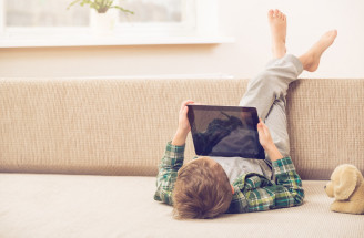 Deti a digitálne technológie (mobily, počítače, tablety): Pozor na hrozivé následky!