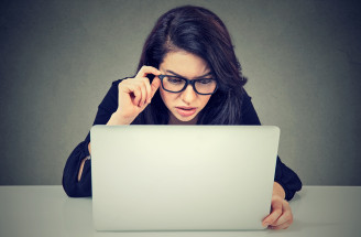 Netiketa: Vieš, ako sa správať na internete? Tieto zásady si osvoj!