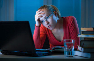 Spánková prokrastinácia: Pozor, nejde o problém, ale diagnózu „workoholikov“