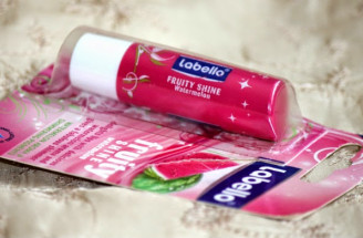 TEST: balzam na pery FRUITY SHINE WATERMELON