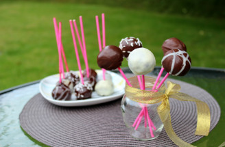 Šťavnaté CAKE-POPS - Netradičný dezert nielen na párty!