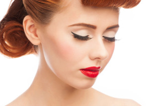 Nalíčte sa v štýle Pin–up