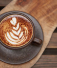 Latte art aj pre domácich baristov, plnoautomatické kávovary vám pripravia kávu ako z kaviarne
