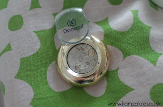 TEST: GLAMOUR EYE SHADOW
