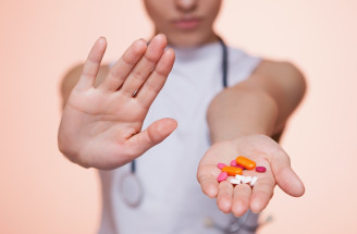 Antibiotiká a mýty s nimi spojené – ktoré tvrdenia nie sú úplne správne?