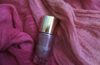 TEST: Dermacol - Glamour Sparkling Nail Polish