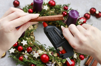 Adventný veniec – čo symbolizuje a ako si ho vyrobiť?