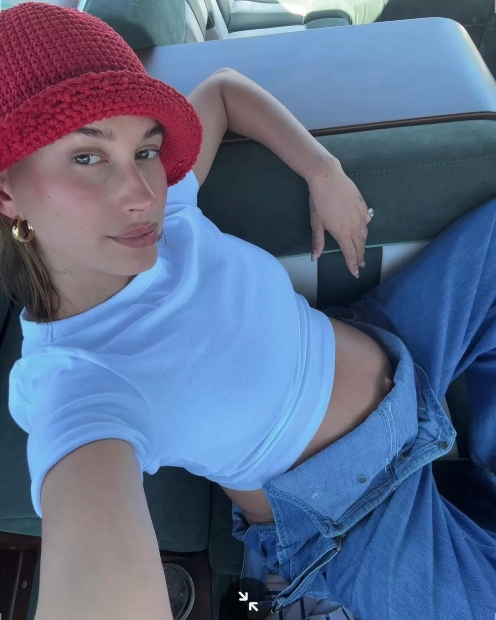 Hailey Bieber