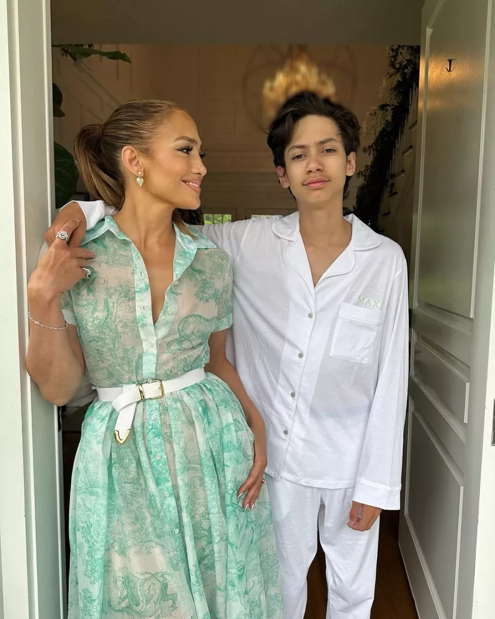 Jennifer Lopez so synom