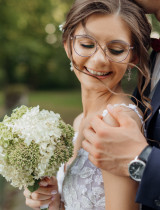 Nevesta s okuliarmi? Žiadny problém! Tu sú tipy a inšpirácie nielen pre výber líčenia