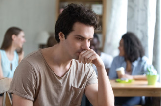 Nebezpečná osamotenosť: Čo sa skrýva za nálepkou 'incel'?