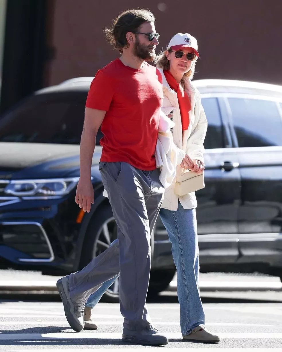 Gigi Hadid a Bradley Cooper v New Yorku