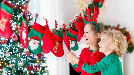 DIY adventný kalendár pre deti –  24 inšpirácií na drobné darčeky, ktorými ho môžete naplniť