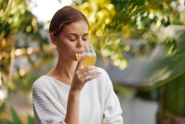 Kombucha na vlasy: Ako fermentované prísady dopĺňajú vlasovú starostlivosť?