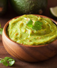 Ako pripraviť guacamole? Recepty na tradičnú verziu aj moderné obmeny