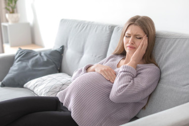 Zbavte sa bolesti hlavy v tehotenstve: Overené tipy pre úľavu bez liekov!