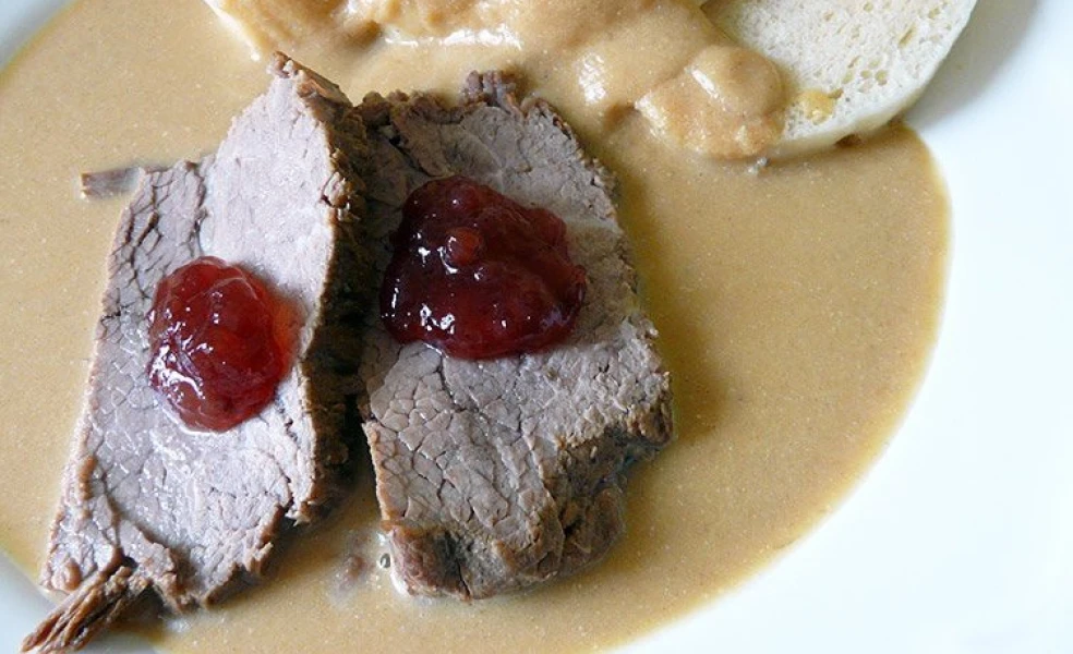 recept na sviečkovú z tlakového hrnca
